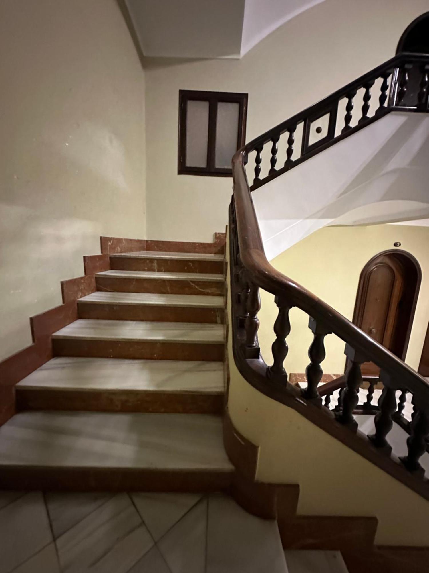 Mirador 2 Del Mercado Central - Habitacion Con Bano Privado En El Centro De La Ciudad Vella Valensiya Dış mekan fotoğraf